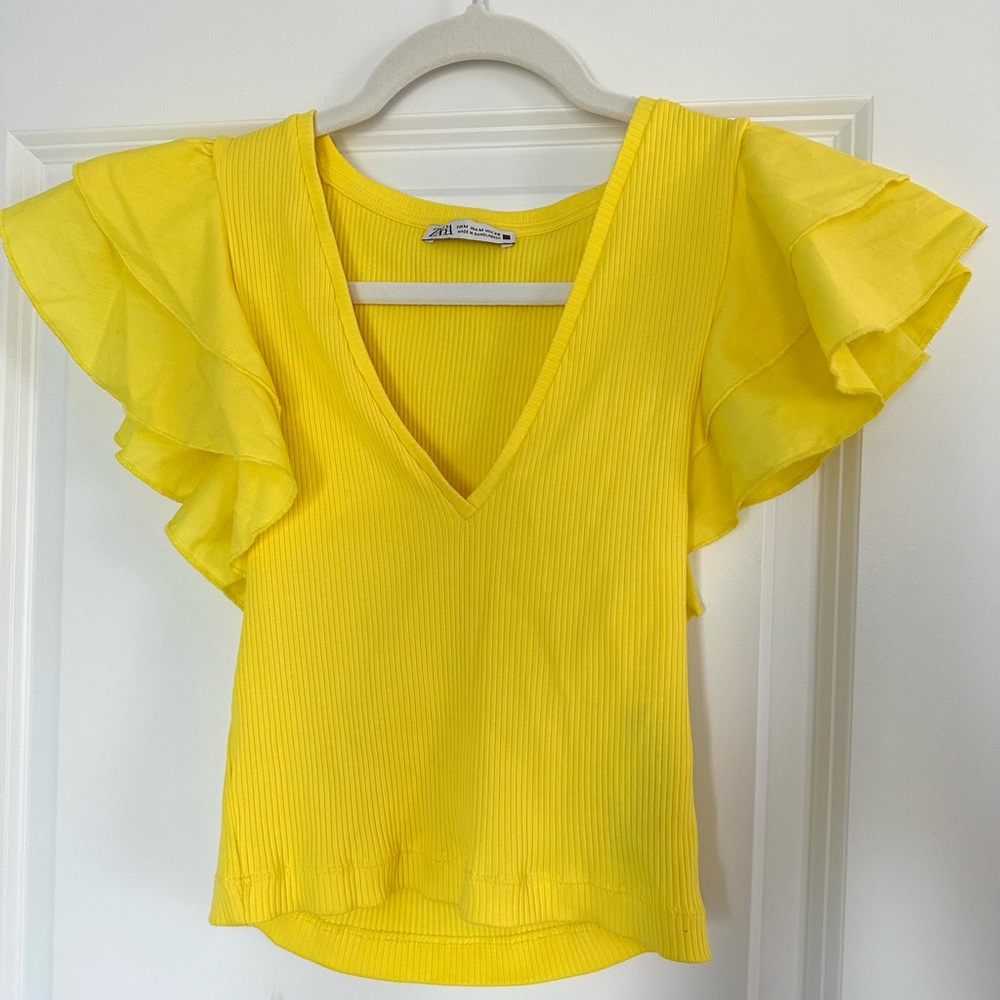 Zara Ruffle Sleeve Ribbed Top